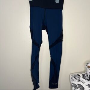 MICHI NAVY BLUE/BLACK EXPOSE SEAM LEGGINGS MESH DETAIL Stirrup legging SIZE XS